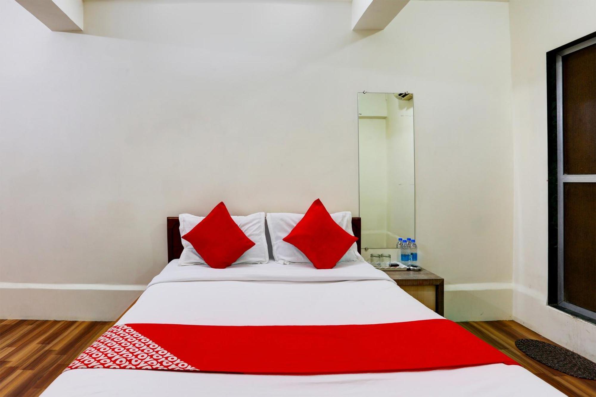Hotel O Classic Mumbai Exterior photo